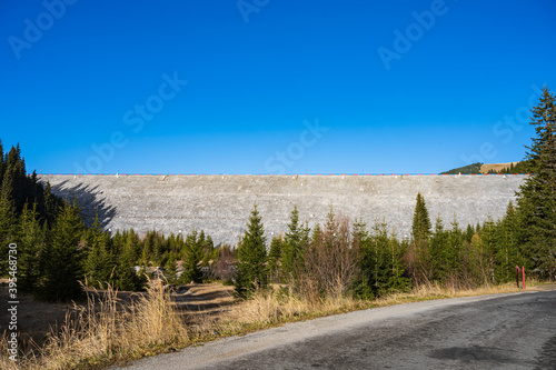 Obraz na płótnie Water reservoir with dam w salonie