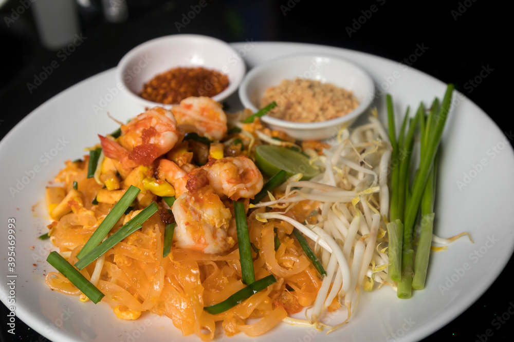 
Pad Thai, fried noodles with shrimp