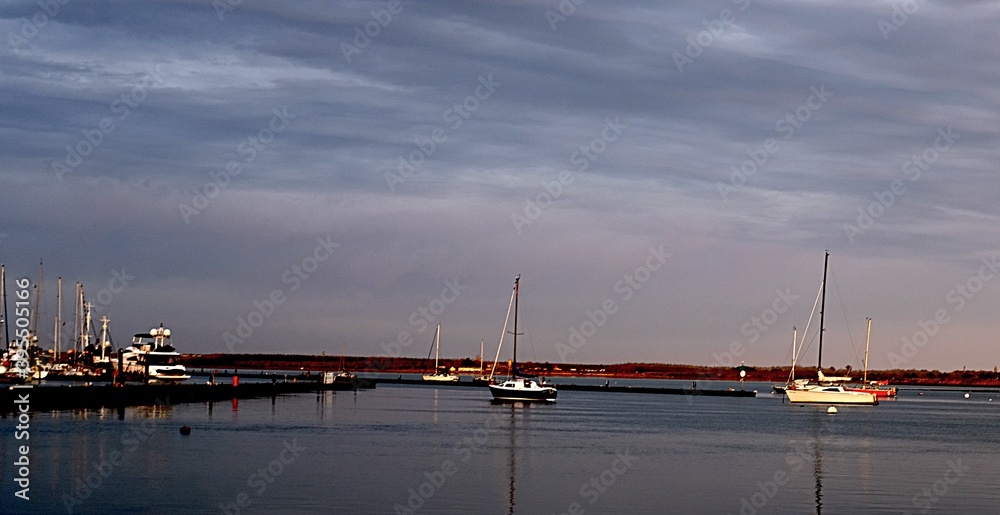 Fototapeta premium marina at dusk