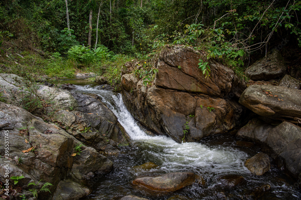 RÍO RELAJANTE RÍO RELAJANTE