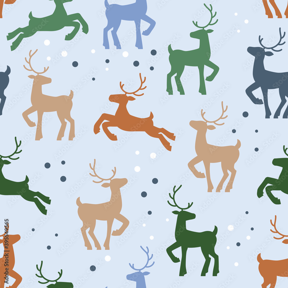 Vector christmas seamless pattern with reindeers. Beautiful winter themed repeating pattern.
