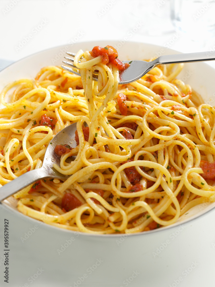 Linguine with Tomato Sauce Linguine with Tomato Sauce