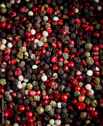 Color pepper