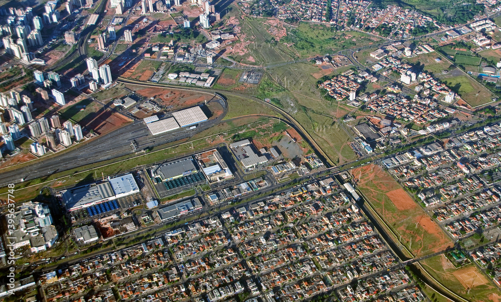 Aerial view of the Brasília’s outskirts or satellite city, borrow ÁGUAS CLARAS, Brazil