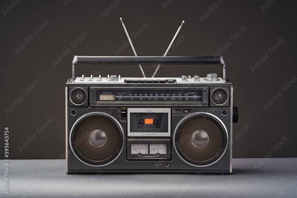 Obraz premium Old boombox radio