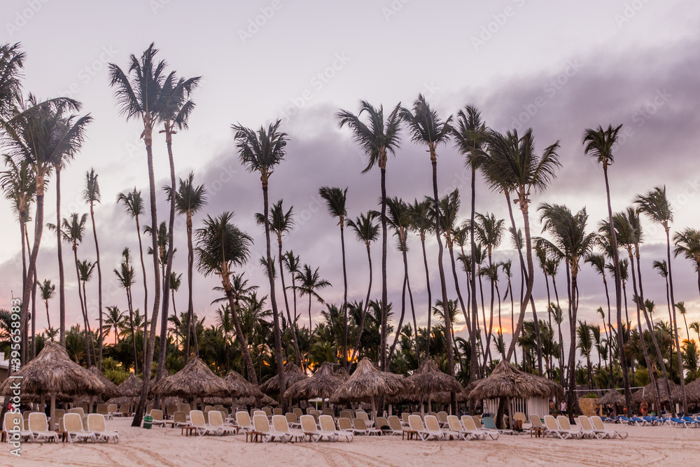 Fototapeta premium Sunset at Bavaro beach, Dominican Republic