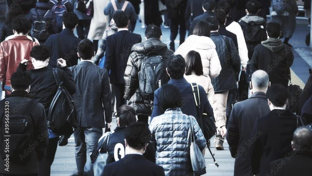 コロナ感染拡大　第3波到来　東京　新宿　通勤　2020年11月　スーパースロー