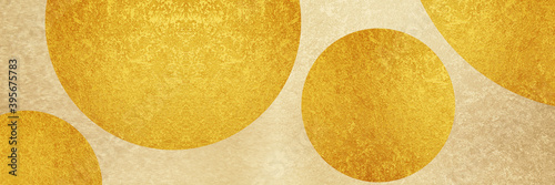 金の玉のイメージ素材