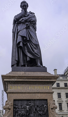 LONDON, UNITED KINGDOM - Feb 03, 2016: A statue of Sidney Herbert © David Bond/Wirestock