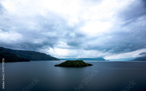 Lake Toba photo