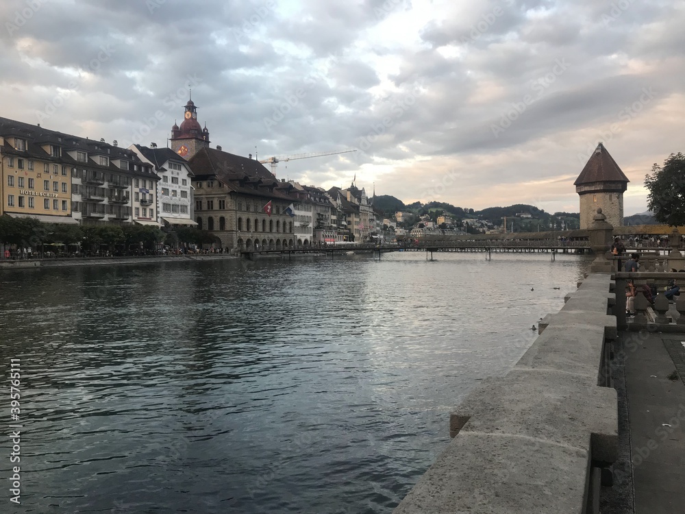 Obraz premium Historic city center of Lucerne with famous Chapel Bridge on Reuss River in Switzerland