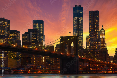 Brooklyn Bridge with lower Manhattan skyline © haveseen