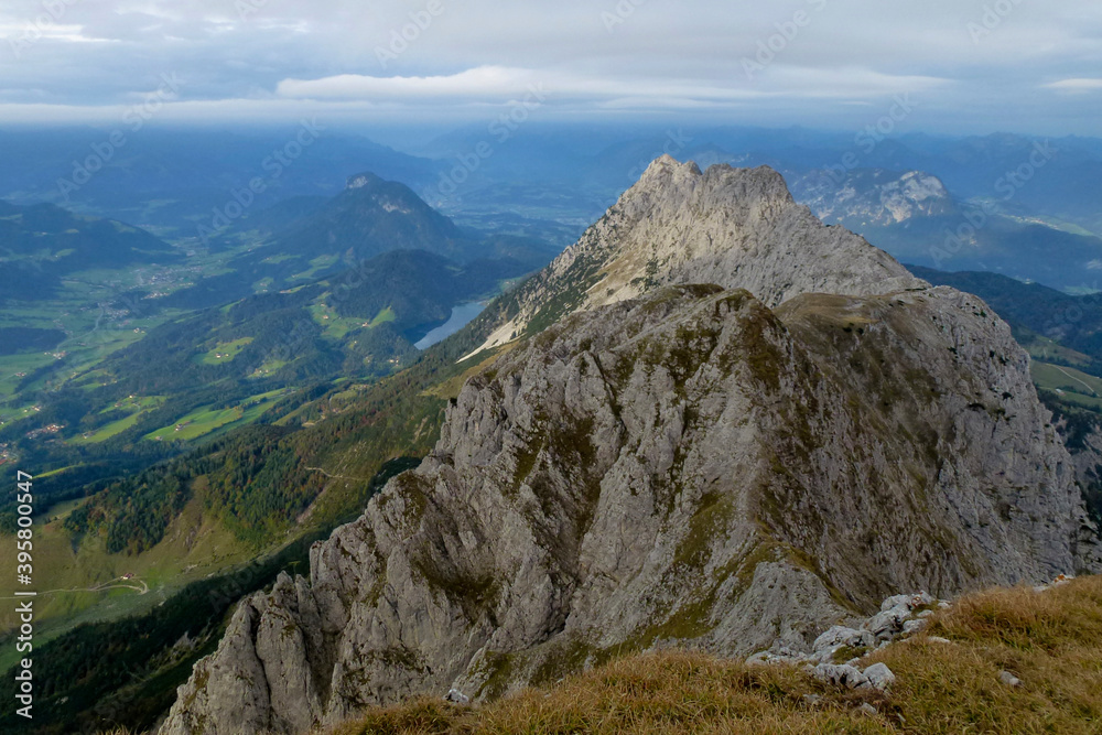 Mountain crossing Hackenkopfe mountains, Tyrol, Austria