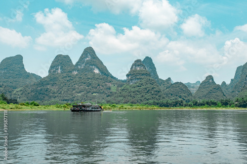 sceneries of Li River in Guillin China photo