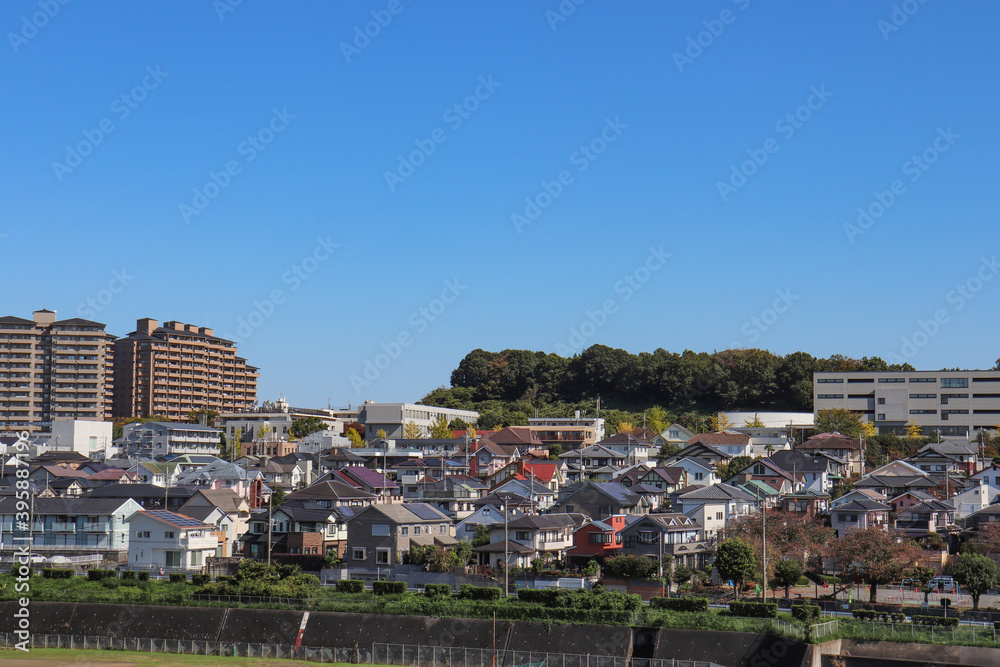 Fototapeta premium 緑園都市の街並み（神奈川県横浜市泉区）