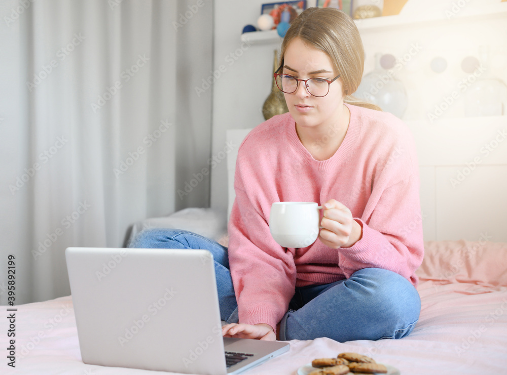 Beautiful portrait freelance young woman sitting relax and leisure working laptop computer internet online on bed in bedroom, cheerful girl with gesture glad and success, lifestyle concept. Beautiful portrait freelance young woman sitting relax and leisure working laptop computer internet online on bed in bedroom, cheerful girl with gesture glad and success, lifestyle concept.