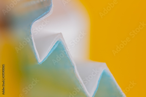 Selective focus standard 3 ply mask with protect filter layer and air inflow diagram