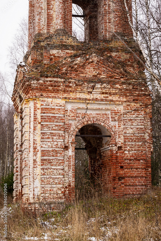 Fototapeta premium Abandoned bell tower 18th century Russia
