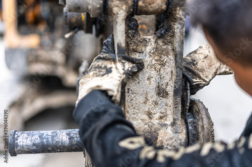 Wallpaper Mural woker working in factory Torontodigital.ca