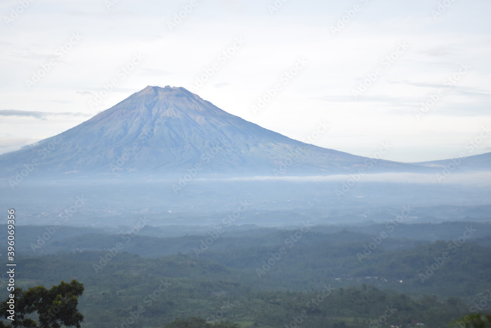 mountain mountain