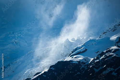 Fototapeta Naklejka Na Ścianę i Meble -  Mist drifting over the glaciers, Mt Cook National Park, New Zealand