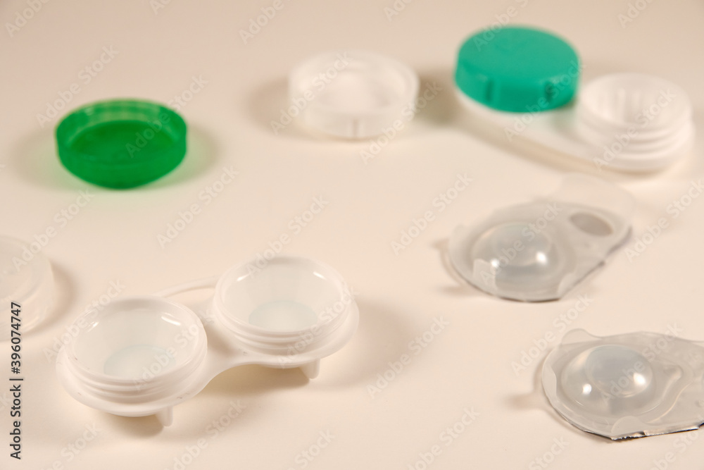 contact lenses and contact lens containers contact lenses and contact lens containers