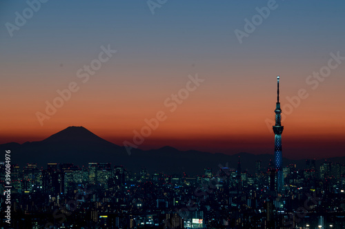 Sunset beautiful sunset city © ISAMU