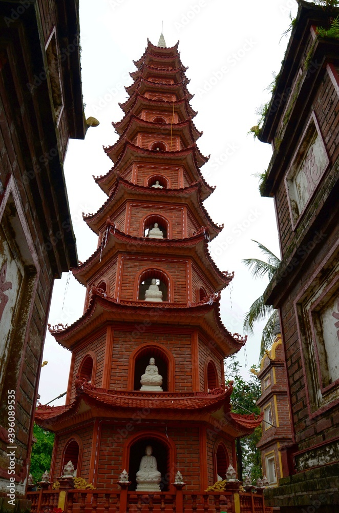 Trấn Quốc Pagoda, the oldest Buddhist temple in Hanoi, is located on a small island near the southeastern shore of Hanoi's West Lake, Vietnam