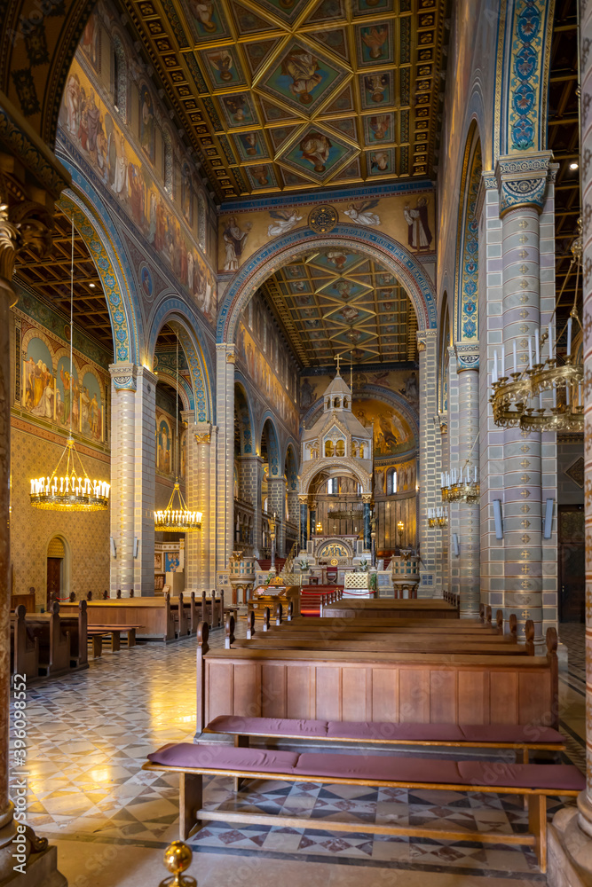Obraz premium interior of Pecs Cathedral, Baranya County, Hungary