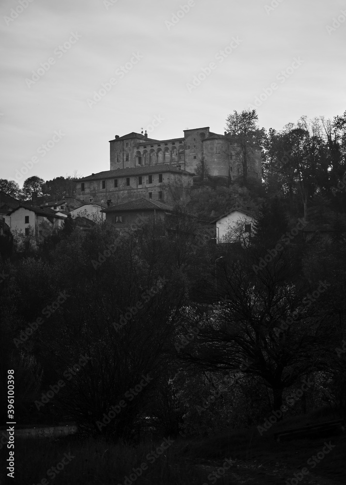 Foto scattata al famoso Castello di Tassarolo.