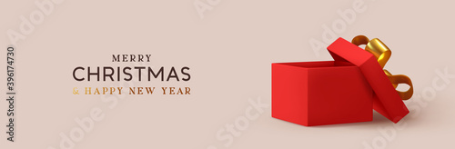 Christmas red Empty Open gift box template. Xmas design Realistic decorative objects. Sale banner, surprise poster, flyer and brochure. mock up holiday. Celebrate birthday, anniversary, wedding.