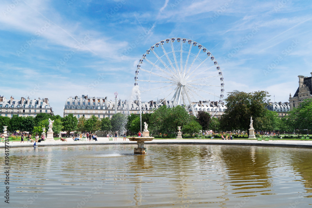 Tuileries garden, Paris Tuileries garden, Paris