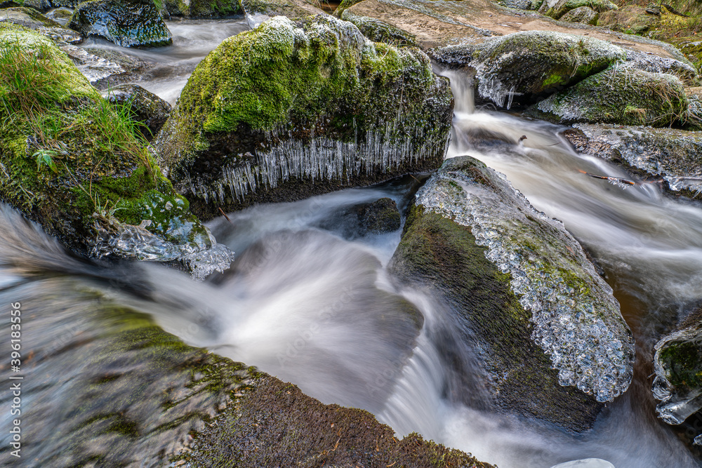 Spätherbst am Höllbach im Waldviertel (Sony A7R II) Spätherbst am Höllbach im Waldviertel (Sony A7R II)