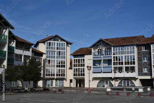 Fototapeta Naklejka Na Ścianę i Meble -  Centre of the town of Tarnos