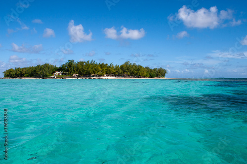 Mauritius island: Turquoise lagoon, coral reef