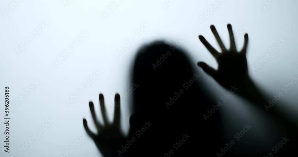 Abstract and spooky defocused hand
Abstract and spooky defocused hand