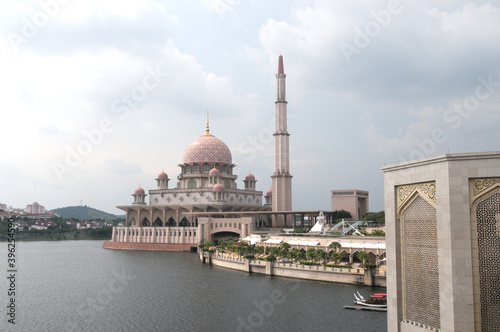 Putra Mosque in Putrajaya city, Malaysia  photo