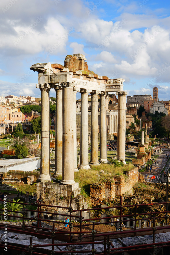 Forum Romanum in Rom, Italien, Relikte einer alten Geschichte, so alt wie die Geschichte