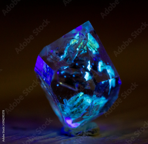 diamond quartz mineral specimen stone