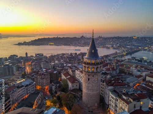 Canvas Print Aerial Galata Tower at Sunset