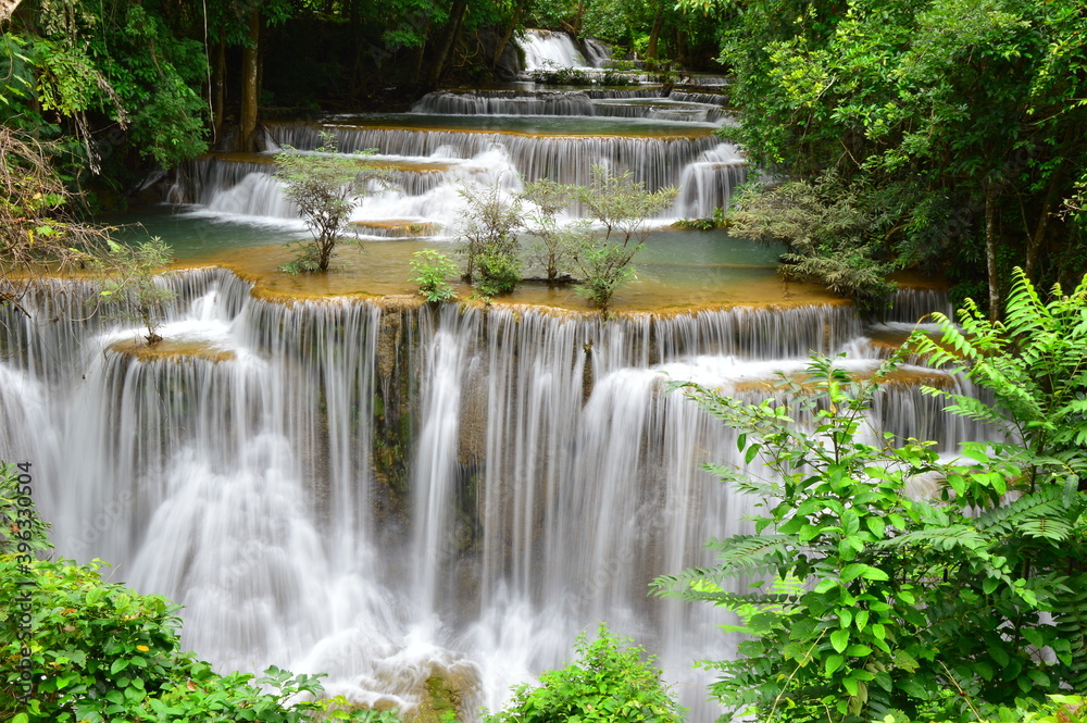 Huay Mae Kamin waterfall in deep rain forest jungle ( Srinakharin Dam National parkl in Kanchanaburi, Thailand) Huay Mae Kamin waterfall in deep rain forest jungle ( Srinakharin Dam National parkl in Kanchanaburi, Thailand)