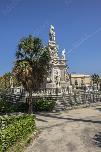 Palermo Marble Theater (Teatro Marmoreo) is a baroque monument, built in 1662 in the square in front of old Royal Palace (Palazzo dei Normanni). Palermo, Sicily, Italy.