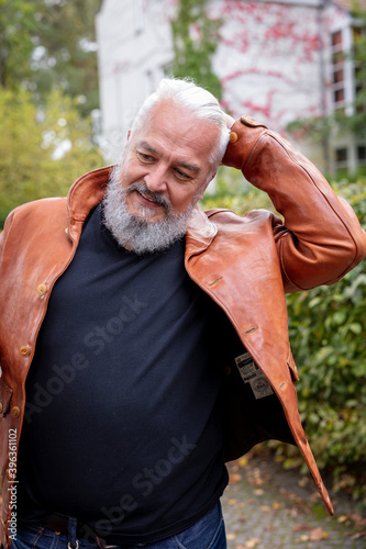 Rainer Senior mit Tattoos und Stylefaktor