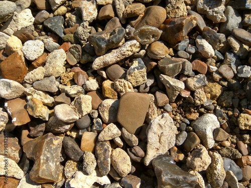 A lot of stones in the background