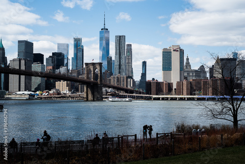 Brooklyn bridge and city skyline, New York City, USA © Panos