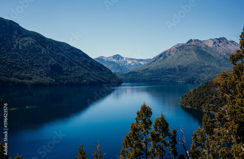 Lago montaña 2