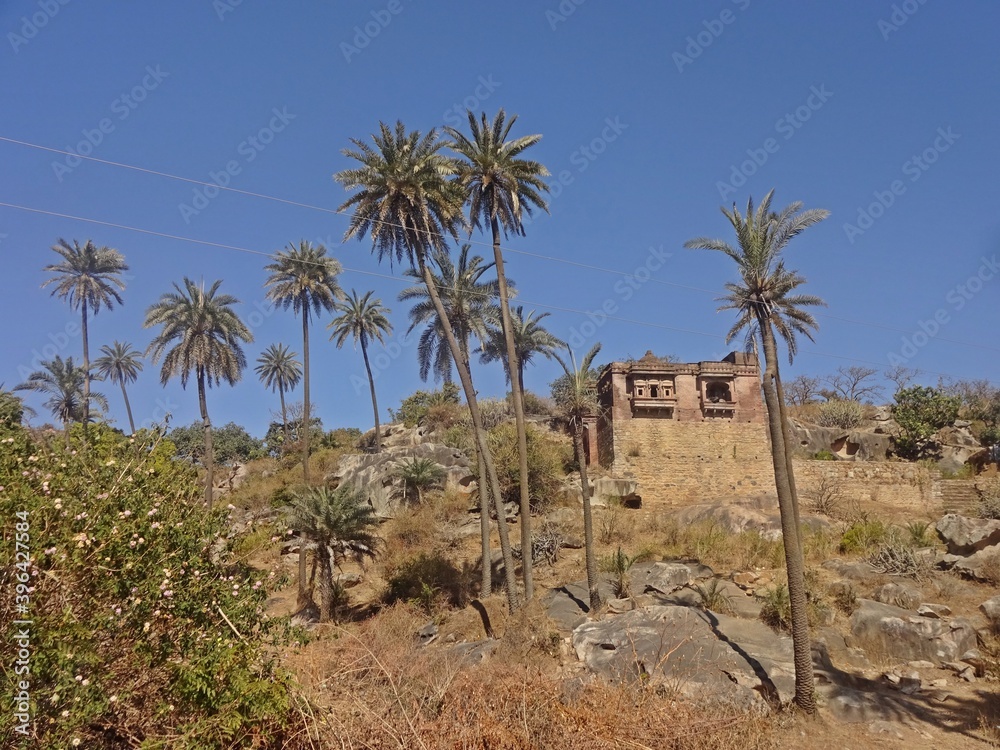 achalgarh fort ,mount abu ,rajasthan achalgarh fort ,mount abu ,rajasthan