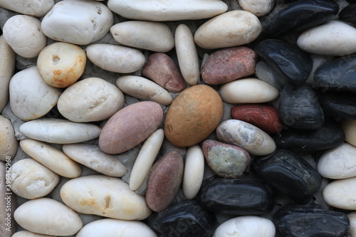 pebbles on the Wall for decoration