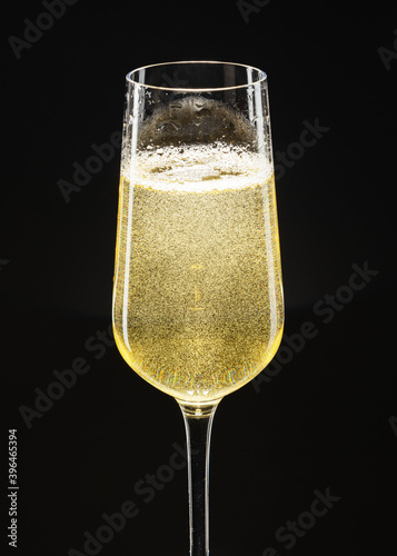 Tela Sparkling champagne in a flute