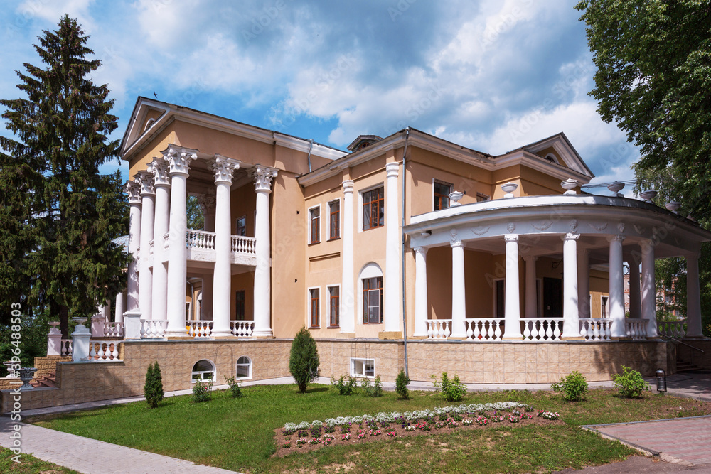 An old mansion in the Ivanovo region of Russia